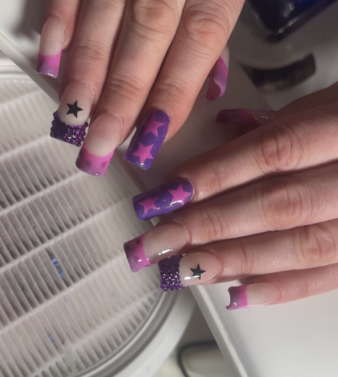 Naildesign mit Farbe, Form und Glanz